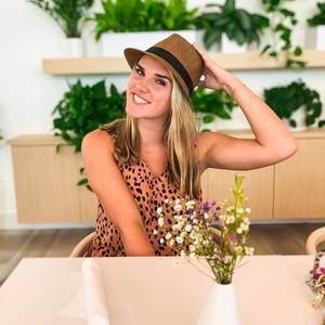 Meet your Posher, Ali